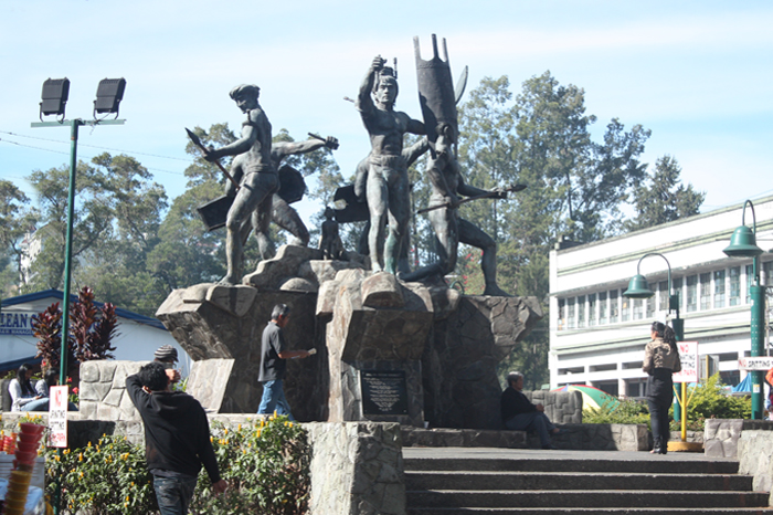 Statues depicting the 5 main Igorot tribes, the Bontocs, Ibalois, Ifugaos, Kalingas, and the Kankana-eys.