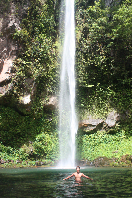 katibawasan Falls, Camiguin
